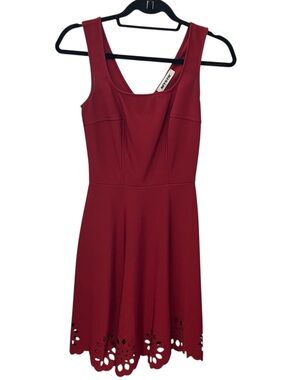 Mystic Rust Laser Cut Floral sleeveless dress S scalloped hem